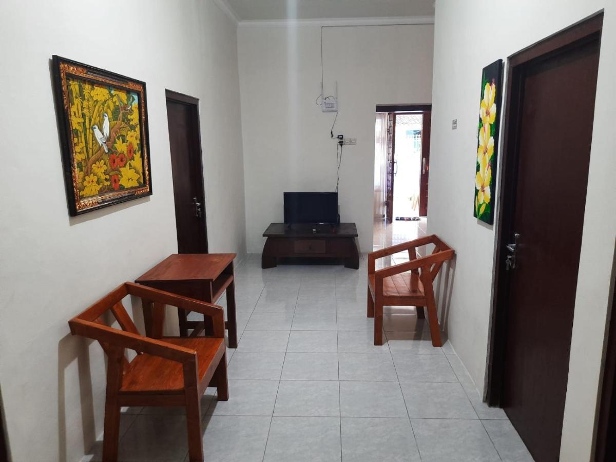 999 Khs Homestay Gilimanuk Exterior foto